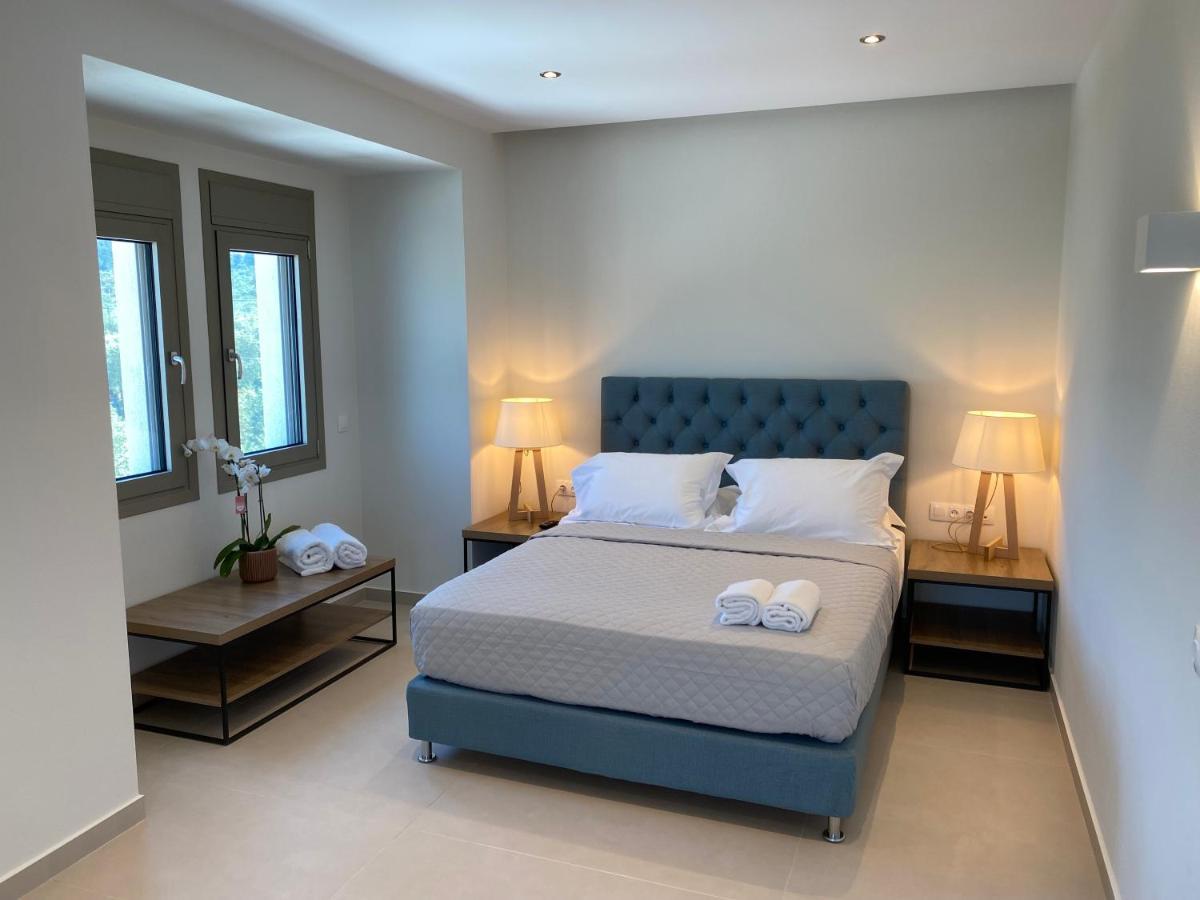 לימנאס Luminous Luxury Apartments מראה חיצוני תמונה