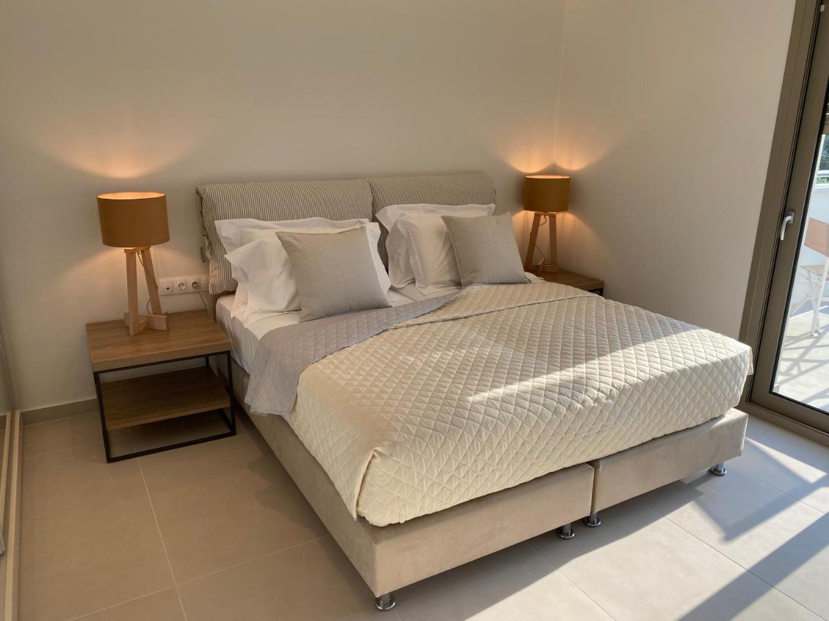 לימנאס Luminous Luxury Apartments מראה חיצוני תמונה